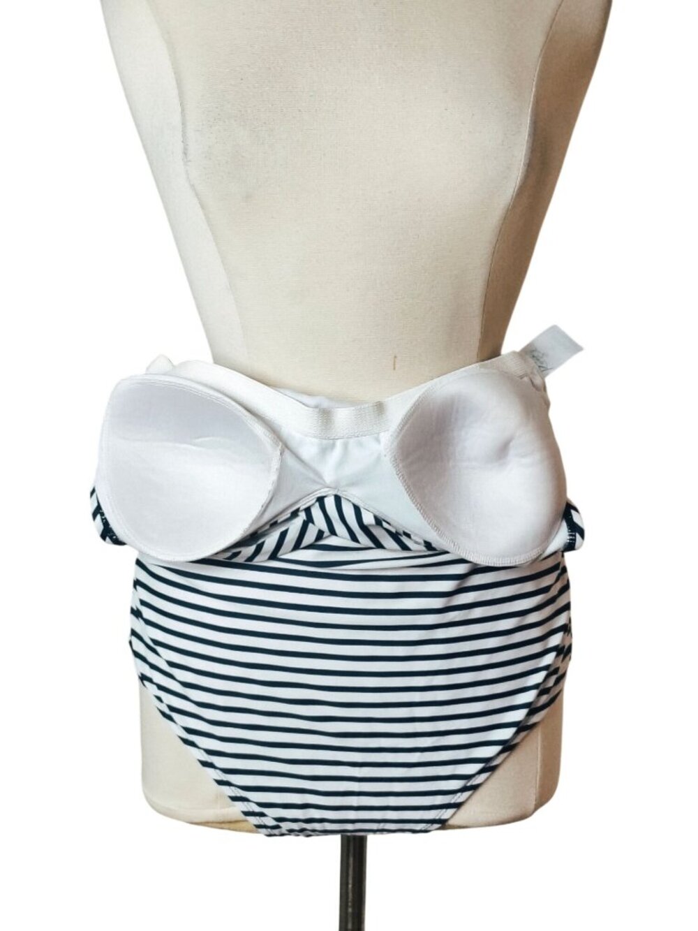 Kona Sol Womens XL Swimsuit One-Piece Slimming Ruched Shelf Bra Bathing Suit - Picture 6 of 8